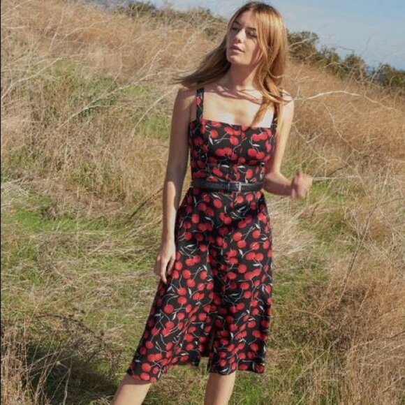 Reformation cherry print midi dress - Picture 2 of 6